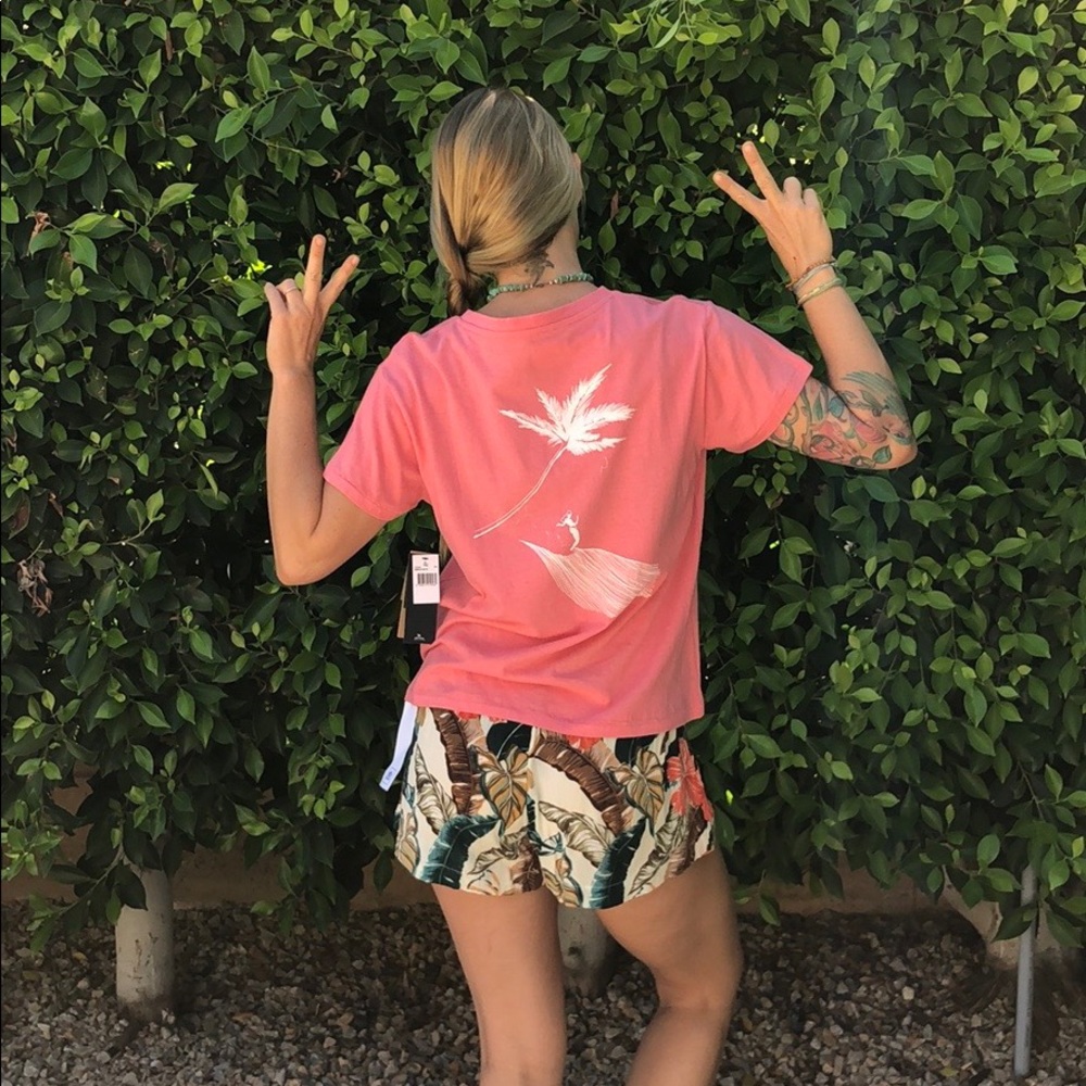 🌴🌼RIP CURL- TROPIC COAST SHORTS🌼🌴 - Picture 3 of 8